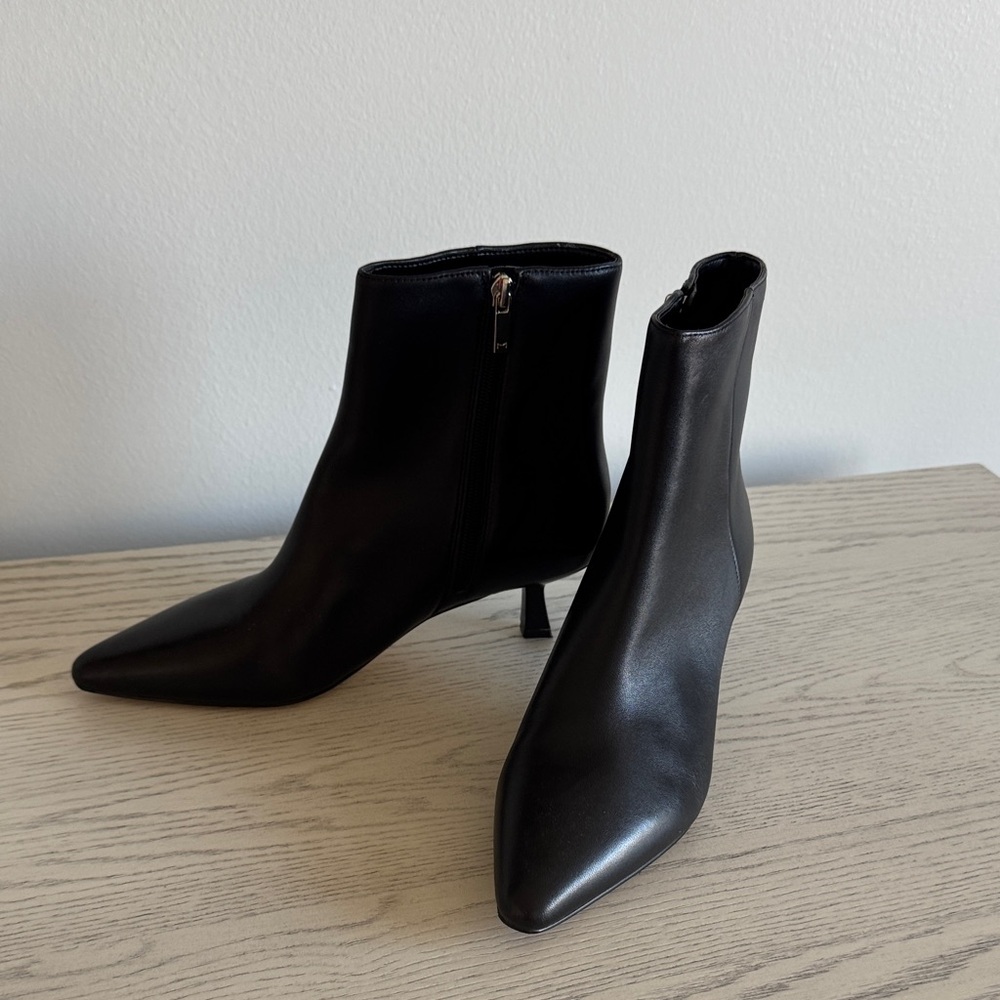 Marc Fisher Sleek Black Leather Heeled Boots - Picture 4 of 7